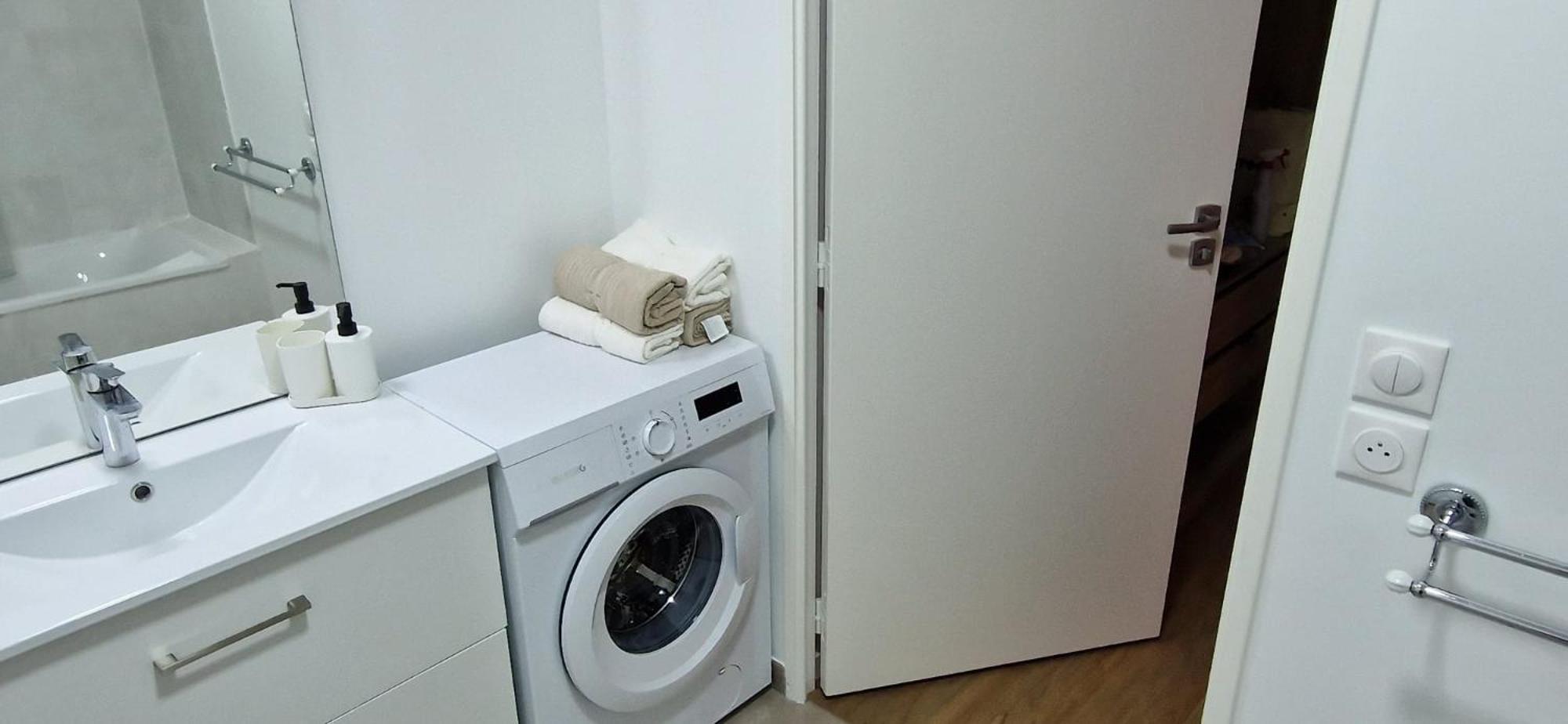 Residence Marceau Drancy Bagian luar foto