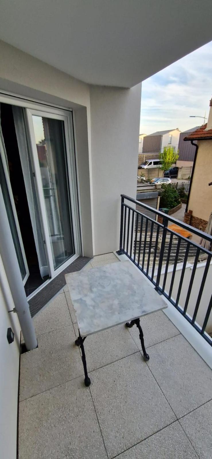 Residence Marceau Drancy Bagian luar foto